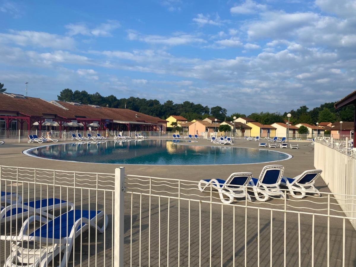 Soustons Plage Maison Terrasse 2 Pers Et 1 Enfant Les Villas Du Lac Tennis Mini Golf Exterior photo