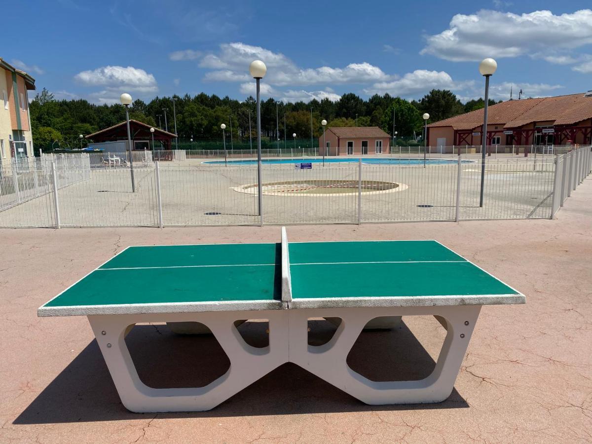 Soustons Plage Maison Terrasse 2 Pers Et 1 Enfant Les Villas Du Lac Tennis Mini Golf Exterior photo